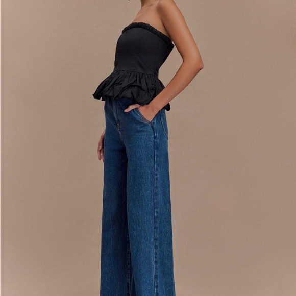 Cora Ruched Strapless Top - Picture 4 of 7